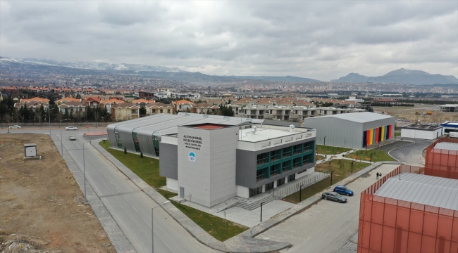 Kayseri'de "Hasta Yakını Misafirhanesi" çalışmaları sürüyor