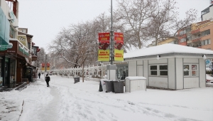 Niğde'de kar nedeniyle 131 köy yolunda ulaşım sağlanamıyor