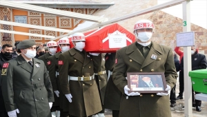 Sivas'ta vefat eden Kore gazisi son yolculuğuna uğurlandı