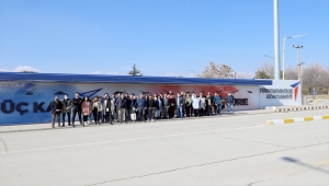 Sivas'tan akademisyen ve öğrenciler milli projeleri yerinde gördü