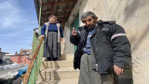 Telefon dolandırıcılarına "hac parasını" kaptıran çiftin gözyaşı dinmiyor