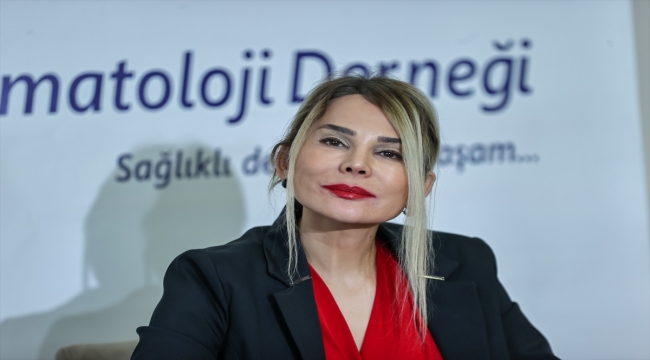 Türk Dermatoloji Derneği evde yapılan kozmetik uygulamalara karşı uyardı 
