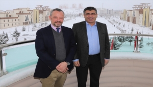 Büyükelçilik ataşesi Cohen'den NEVÜ'ye ziyaret