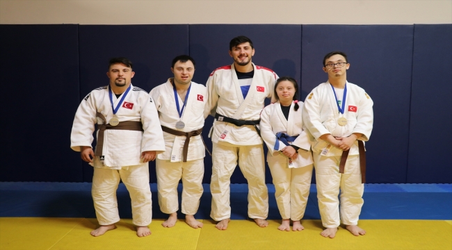 Down sendromlu judocular, Dünya Şampiyonası'nda zirveyi hedefliyor
