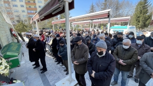 Eskişehirli "baston bağlama" ustasının cenazesi memleketinde toprağa verildi