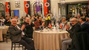 Gençlerbirliği ve Hacettepe'li futbolculara moral yemeği