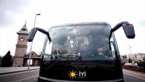 İYİ Parti Genel Başkanı Meral Akşener, Kayseri'de vatandaşlara seslendi