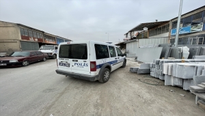 Kayseri'de bir kişi, "yol süpürme" tartışmasında araya giren ağabeyini silahla yaraladı