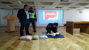 Kayseri'de jandarma personeline ilk yardım kursu