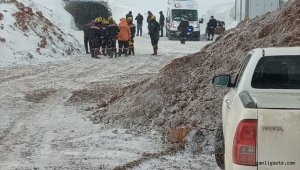 Kayseri'de madendeki göçükte ölen işçinin cenazesi Adana'da toprağa verildi