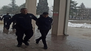 Konya'da hastane bahçesinde çıkan bıçaklı kavgada 1 kişi yaralandı