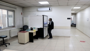 Niğde ve Kırıkkale'de vatandaşlar açık alanda maske takmayı sürdürdü