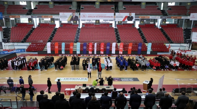 Okul Sporları Basketbol Gençler Türkiye Birinciliği Kayseri'de başladı