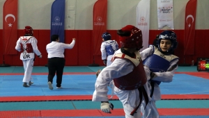 Okullararası Tekvando Grup Müsabakaları Çankırı'da başladı