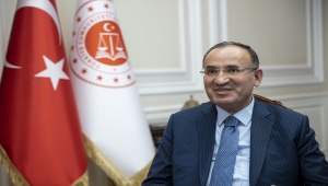 RÖPORTAJ - Bakan Bozdağ, kadınlara ve sağlık çalışanlarına şiddetin önlenmesine yönelik yeni paketi AA'ya anlattı: