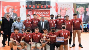 Seydişehir'de okul sporları ödül töreni 