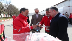 Türk Eczacıları Birliğinden, Ukrayna'daki savaş mağdurlarına paramedik çanta bağışı