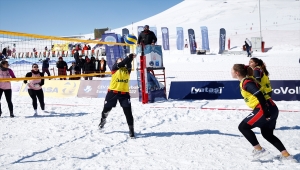 Üniversitelerarası Kar Voleybolu Kupası, Erciyes'te yapıldı
