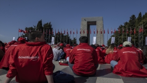 "57. Alay Vefa Yürüyüşü"nün kapanış töreni Şehitler Abidesi'nde gerçekleştirildi