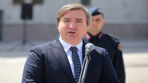 Aksaray'da jandarma ramazan yardım kolisi dağıttı 