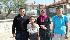 Ankara'da sahipsiz köpeklerin saldırdığı çocuk yaralandı