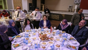 Bakan Yanık, 15 Temmuz şehitlerinin aileleriyle iftarda bir araya geldi:
