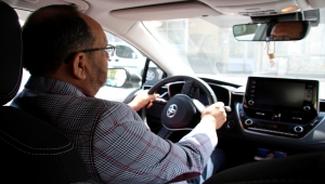 Bayram tatilinde yola çıkacak sürücülere "dikkatiniz dağılmasın" uyarısı