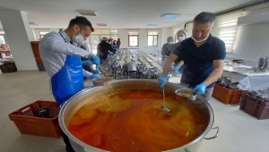 Beypazarı Belediyesi Aşevinde hazırlanan yemekler 500 haneye ulaştırılıyor