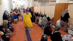 Beypazarı'nda ilk teravih namazında camiler doldu