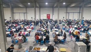 Çumra Şeker fabrikasında çalışanlar iftarda bir araya geldi
