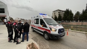 Eskişehir'de Porsuk Çayı'na düşen kadın kurtarıldı