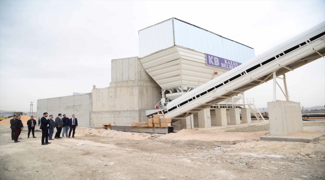 Kahramankazan Belediyesi beton santrali kurdu
