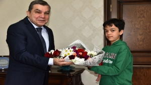 Karaman Valisi Işık, koltuğunu ilkokul öğrencisine devretti