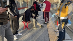 Kayseri'de tramvayda bıçaklı saldırı: 1 yaralı 