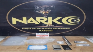 Kayseri'de uyuşturucu operasyonunda 2 zanlı yakalandı