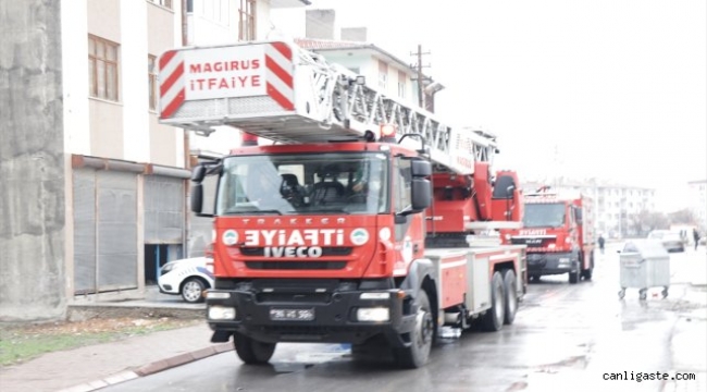 Kayseri'de yangın çıkan evde hasar oluştu