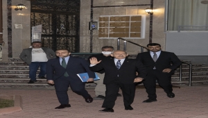 Kemal Kılıçdaroğlu, evinin önünde gazetecilere açıklamalarda bulundu: