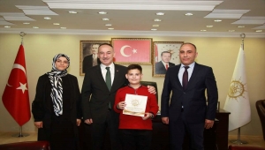 Kırıkkale'de öğrenciler, temsili belediye başkanı oldu