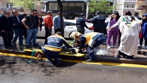 Kırıkkale'de otomobilin çarptığı ortaokul öğrencisi ağır yaralandı