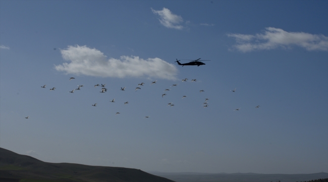 Kırşehir'de kayıp genci arama çalışmalarına helikopter desteğiyle devam edildi