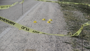 Konya'da birlikte yolculuk yaptığı arkadaşını silahla yaralayan kişi aranıyor 