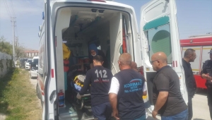 Konya'da çöken inşaatın enkazı altında kalan iki işçi kurtarıldı