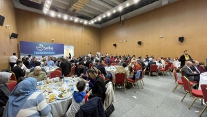 Konya'da otizmli bireyler ve aileleri iftarda buluştu