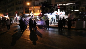 Niğde'de ramazan etkinlikleri kapsamında en işlek cadde trafiğe kapatıldı