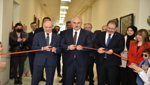 Yargıtay Başkanı Akarca, "Çocukların Ellerinin Değdiği Yer" resim sergisinin açılışını yaptı