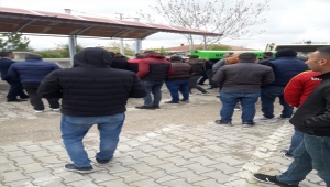 Aksaray'da kuzeniyle oynarken düştüğü kanalda boğulan çocuğun cenazesi defnedildi