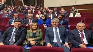 Başkan Büyükkılıç, AK Parti Genişletilmiş İl Başkanları Toplantısı'na katıldı