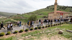 Çeşitli ülkelerden akademisyen ve gazeteciler Nevşehir'i gezdi