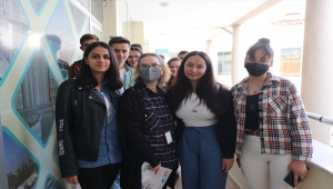 Eğitimini tamamlama hayalini 54 yaşında gerçekleştirdi