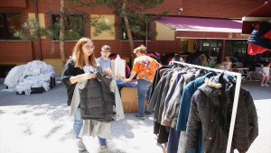 Eskişehir'de ihtiyaç sahiplerine kıyafet yardımı